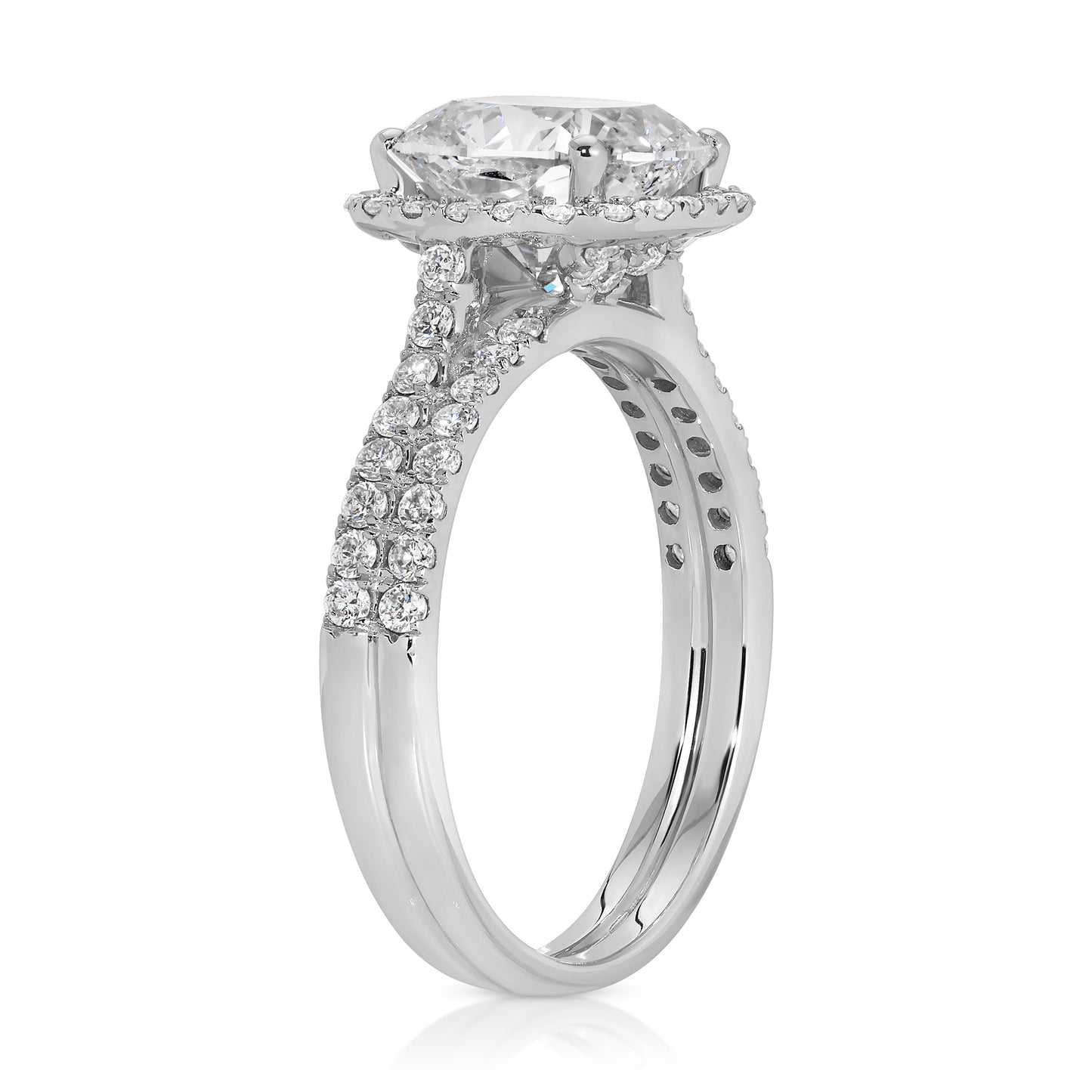 14KT Gold Cushion Cut Lab Diamond 2.84cts F VS1 set with 0.66cts Round Lab Diamonds Engagement Ring