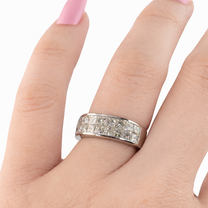 18KT Gold Princess Cut Diamond Band