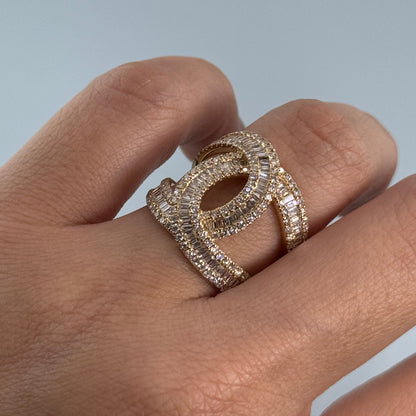 14KT Gold Baguette and Round Diamonds Ring