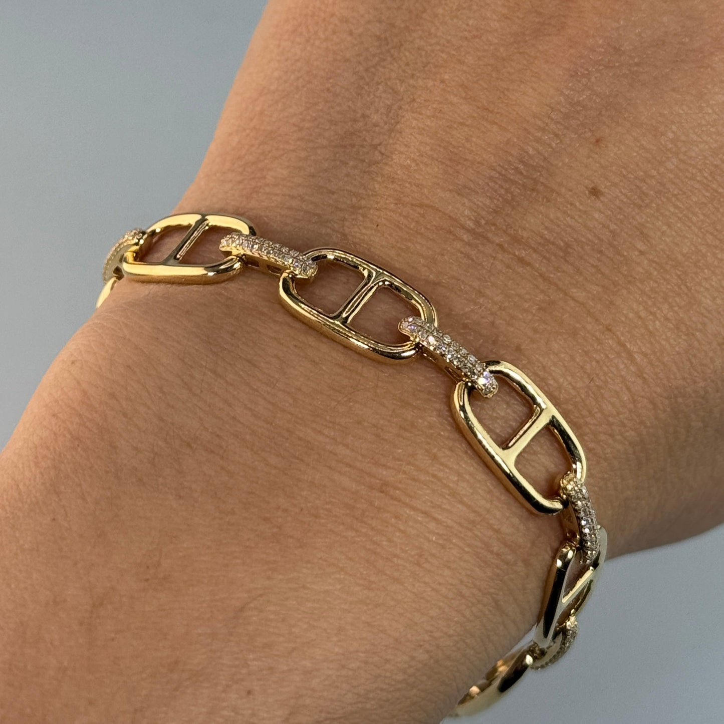 14KT Gold Diamonds Bracelet