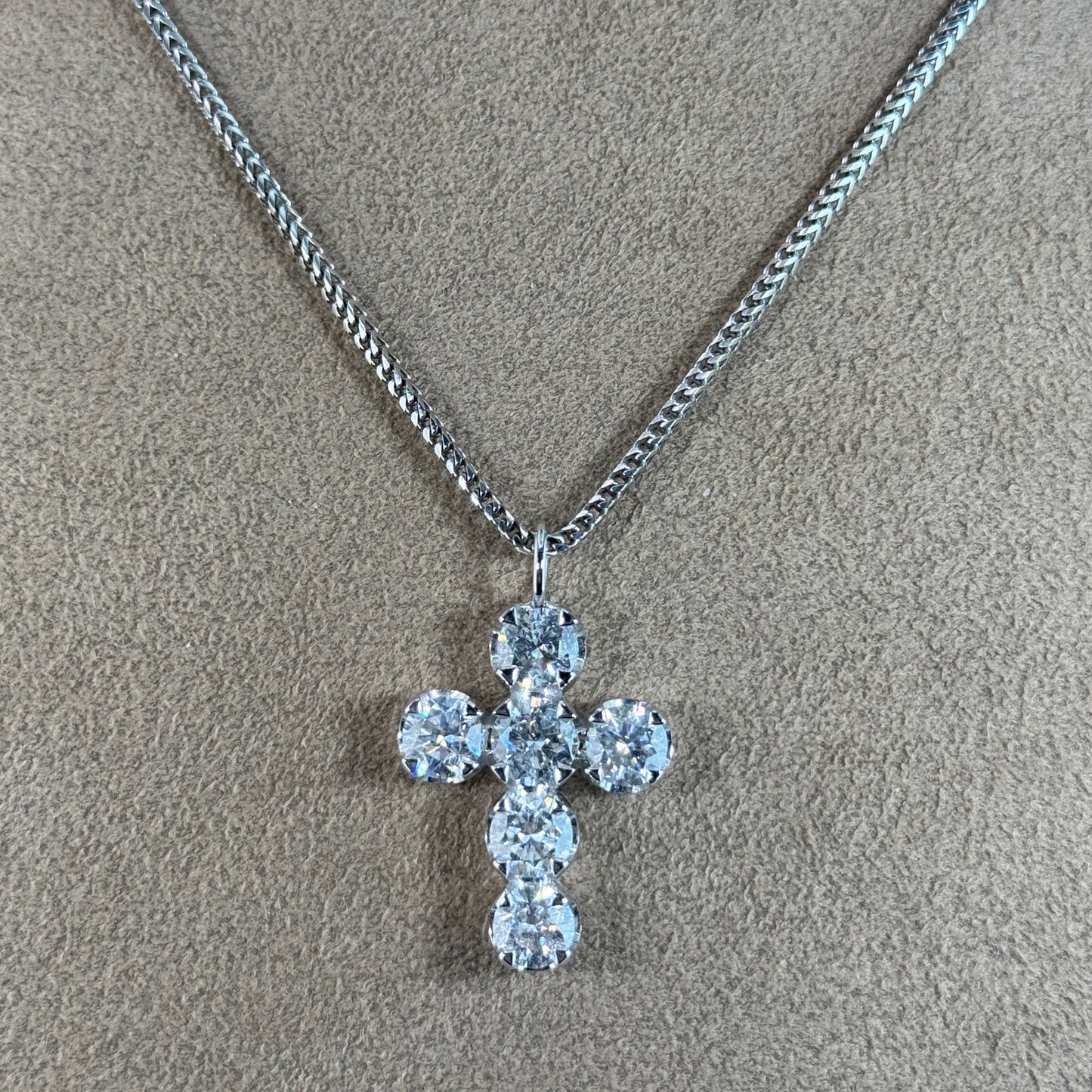 18KT Gold Diamond Cross Pendant Necklace